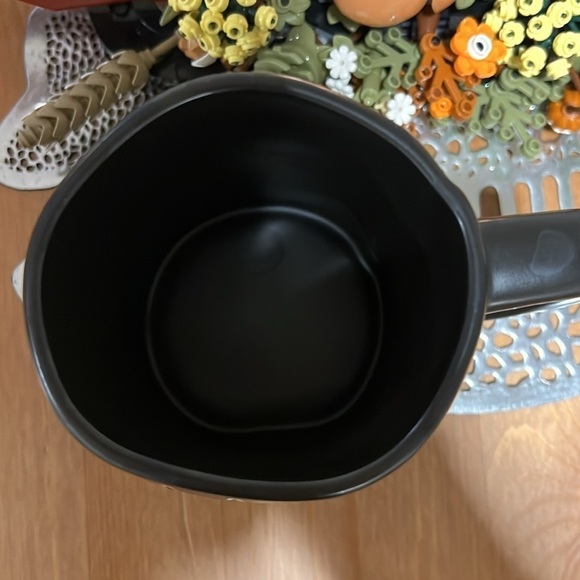 Rae Dunn VAMPIRE  JUICE Mug​​​ - Picture 4 of 4